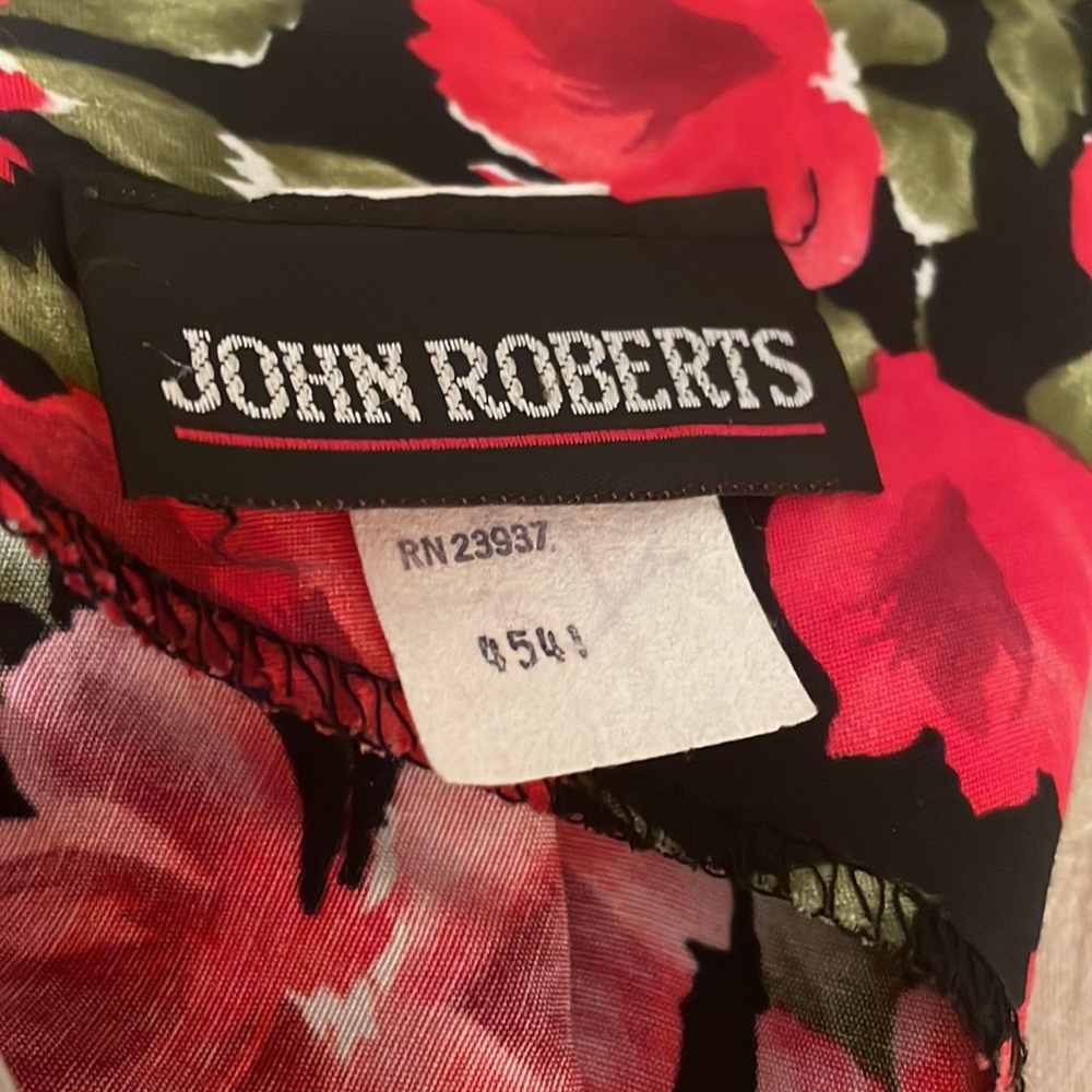 Vintage John Roberts 80’s Short Sleeve Floral Dress w/ shoulder pads Size 9/10 - Picture 7 of 11